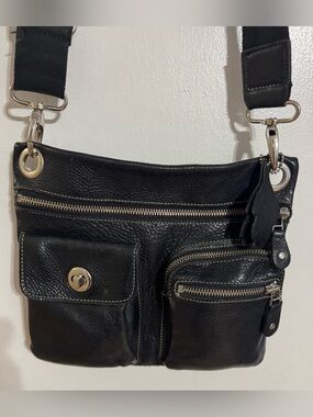 Roots Black Leather Crossbody Bag with Silver Hardware EUC